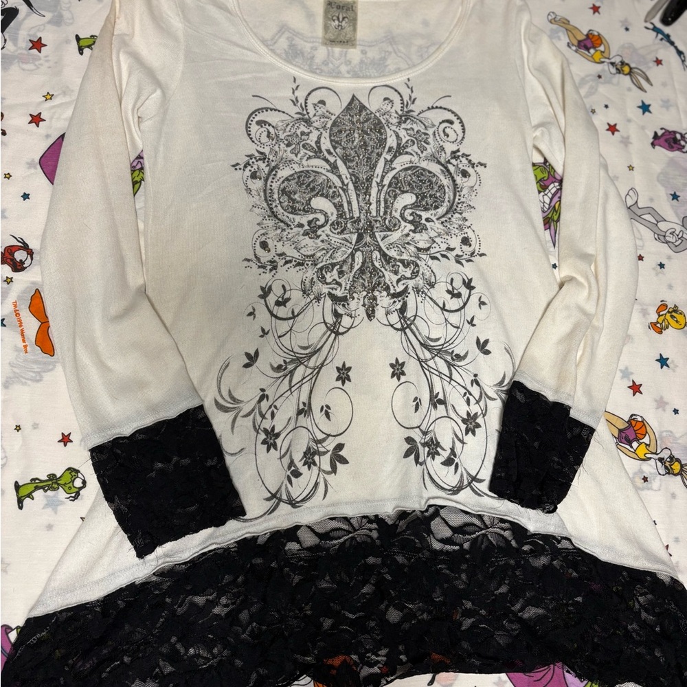 Vocal Lace Tunic